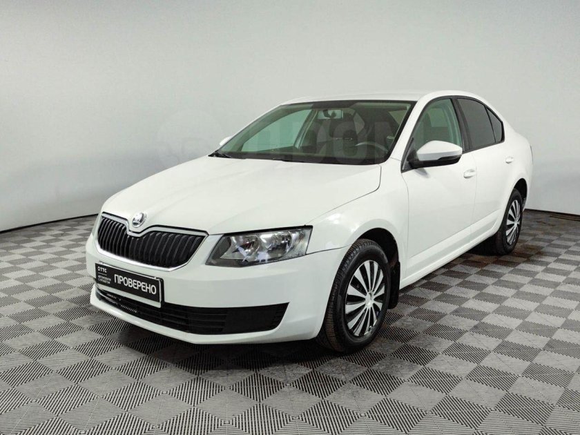 Шкода Октавия лифтбек 2013