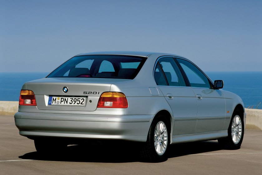 BMW 5 e39 2000