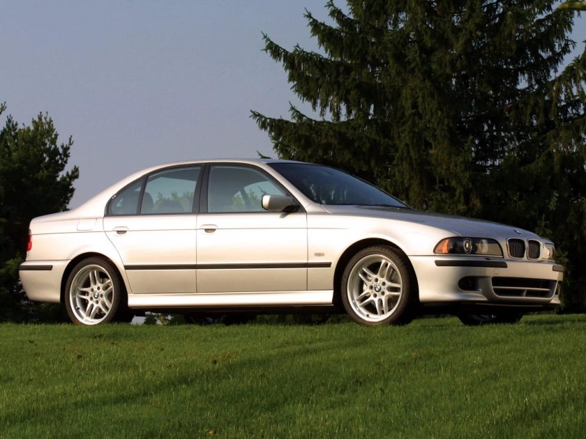 BMW 5 e39 2002
