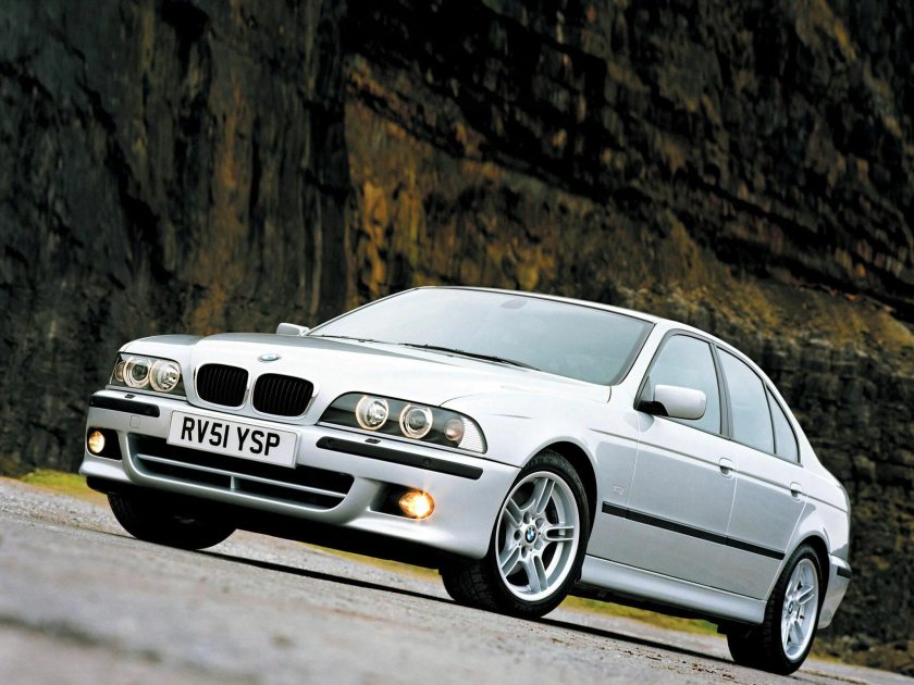 BMW 5 e39 2002