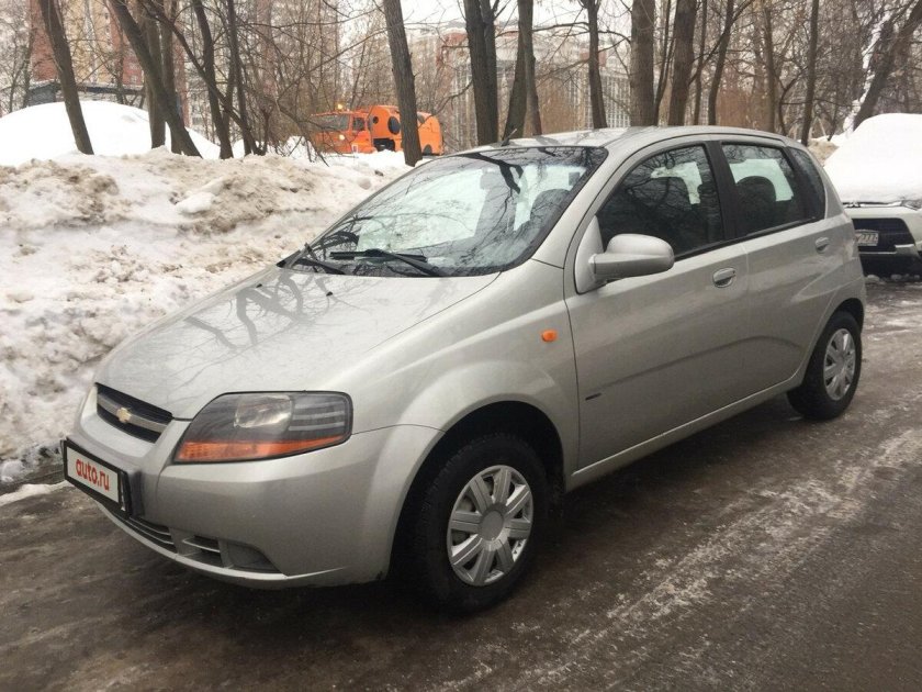Шевроле Авео 2004 года