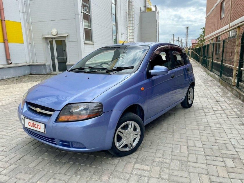 Chevrolet aveo хэтчбек 2005