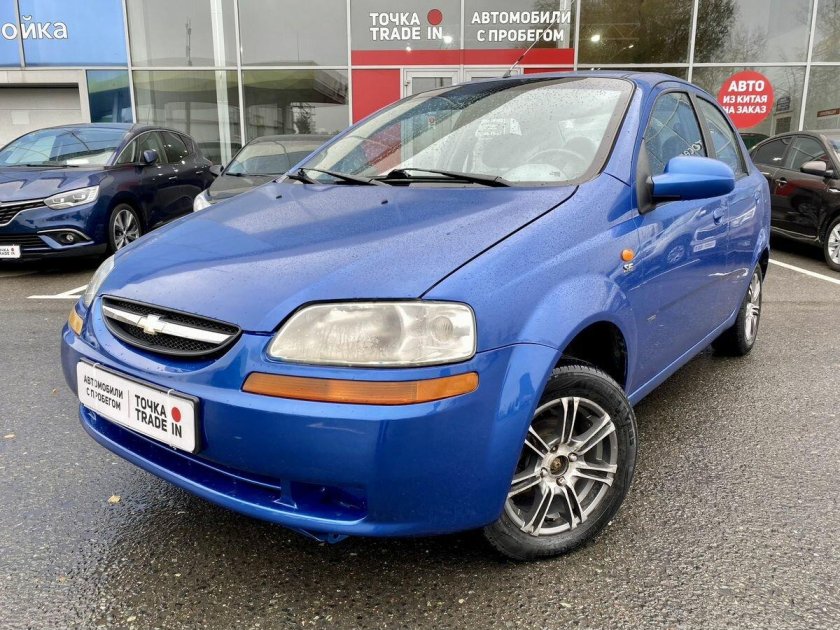 Авео 2004 года