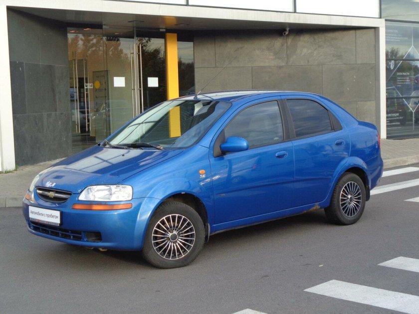 Шевроле Авео 2004
