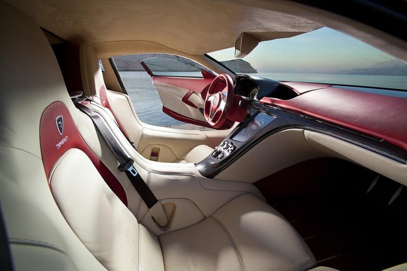 Rimac Concept one салон