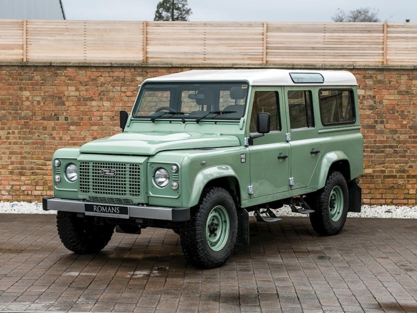 Land Rover Defender 90 Heritage Edition