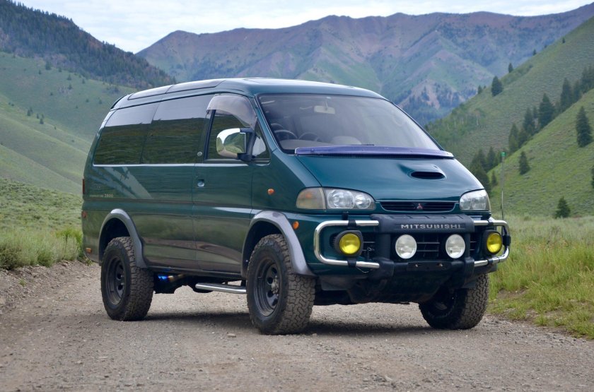 Митсубиси делика 4 х
