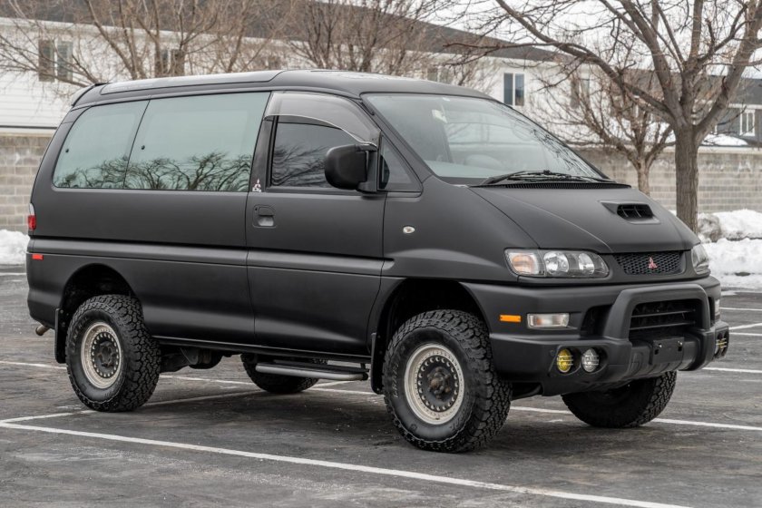 Mitsubishi delica chamonix 1998