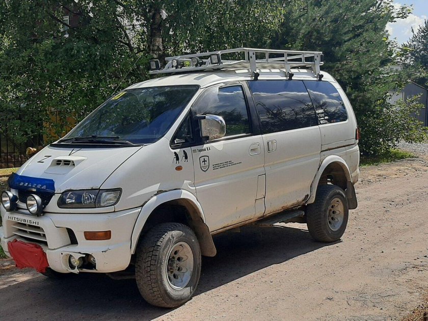 Мицубиси делика l400