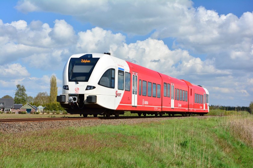 Stadler Kiss для Caltrain