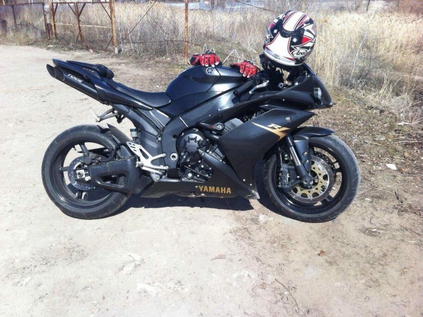Yamaha r1 2008