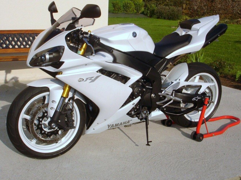 Yamaha YZF r1 2008