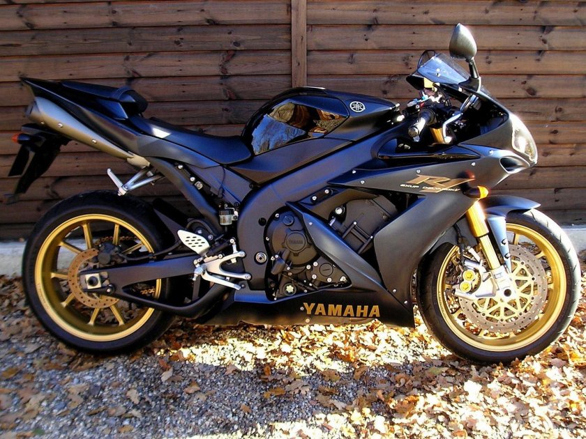 Yamaha r1 2006