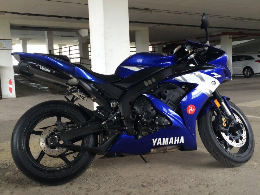 Yamaha YZF r1 2004