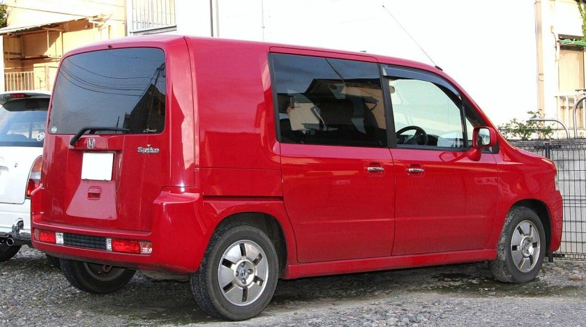 Honda Mobilio Spike 2005