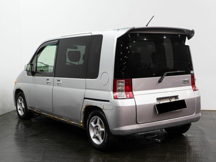 Хонда мобилио 2002