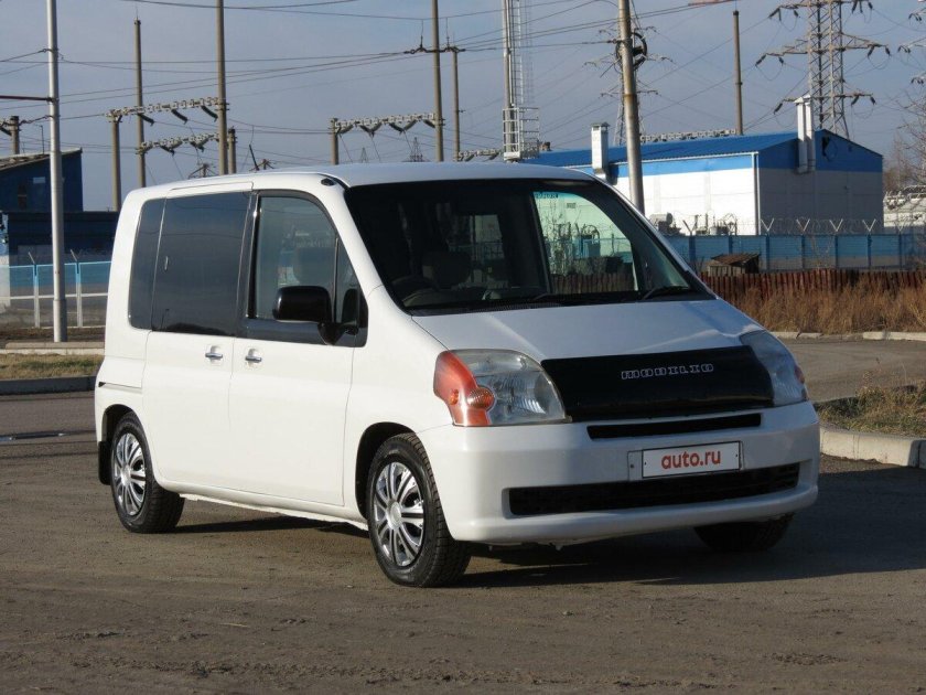 Хонда мобилио