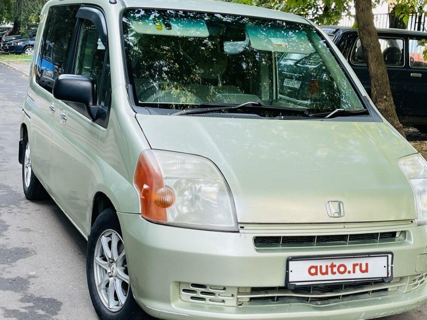 Хонда Мобилио 2002
