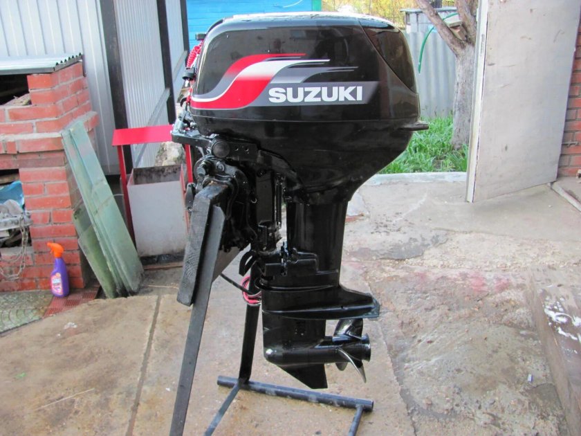 Suzuki 30 Лодочный мотор