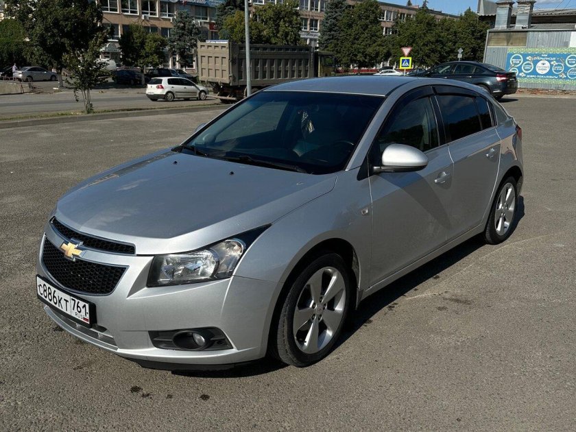 Шевроле Круз л 2012