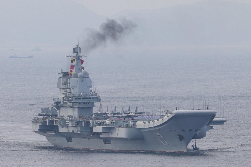 Авианосец ляонин