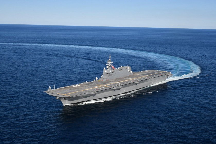 ВМС Японии "Идзумо"