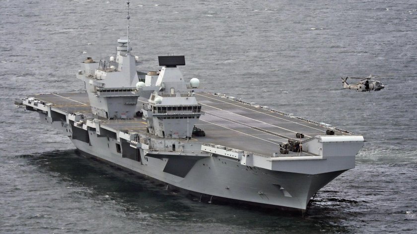Авианосец Британии HMS Queen Elizabeth