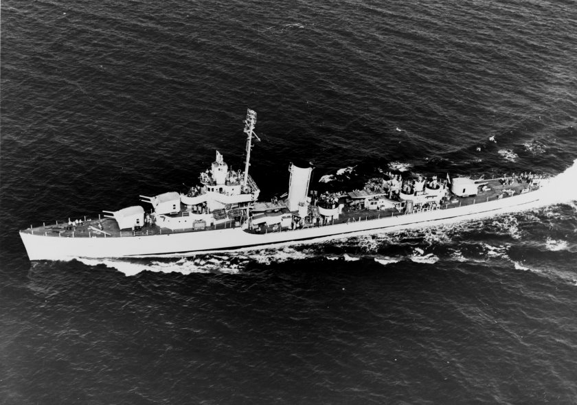 Эсминца USS Sampson
