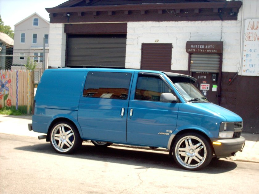 Chevrolet Astro van
