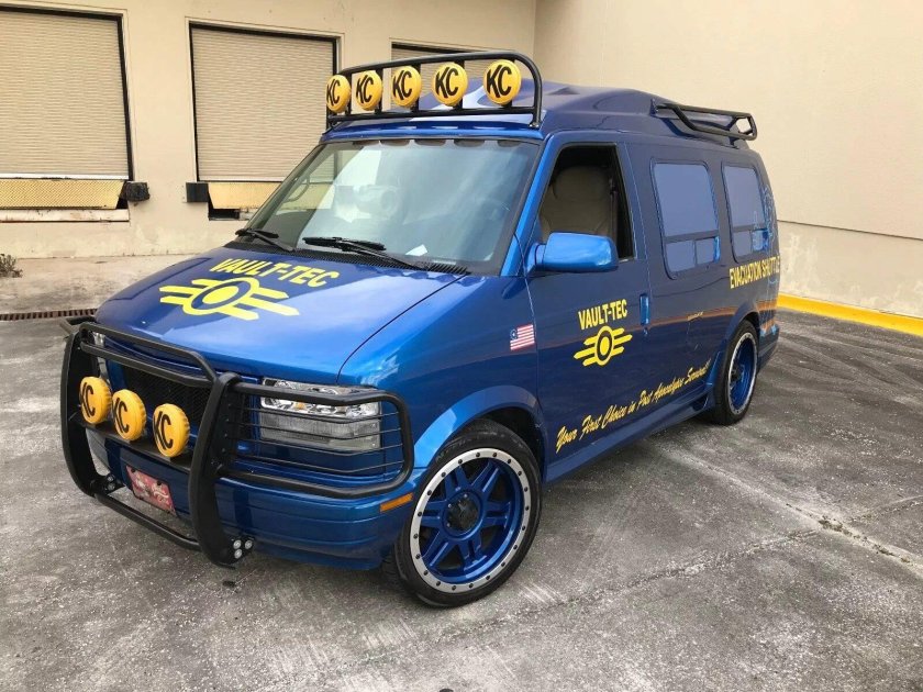 Chevrolet Astro van