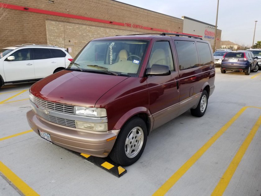 Chevrolet Astro van