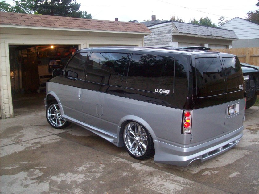 Chevrolet Astro van