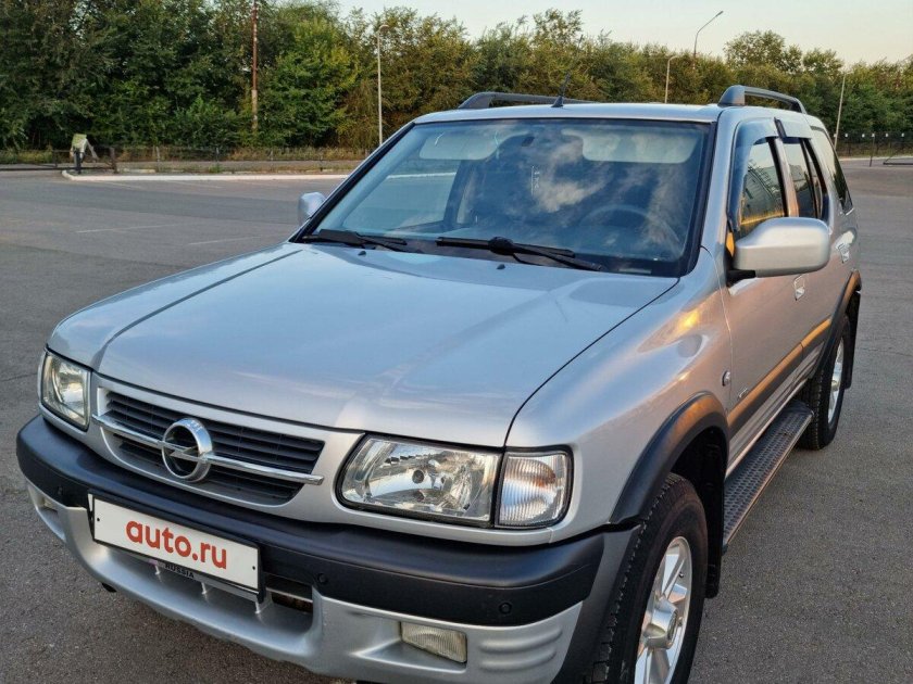 Опель Фронтера 2003