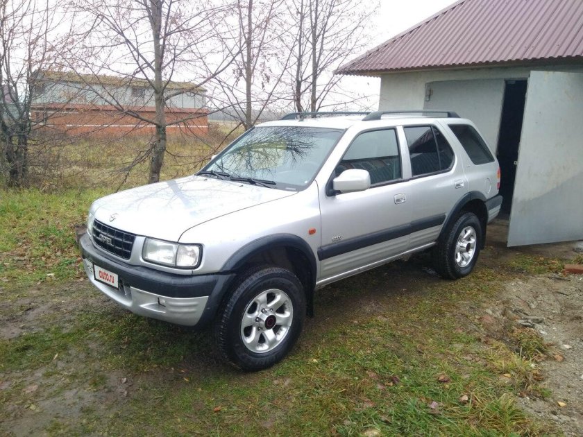 Opel Frontera 2000