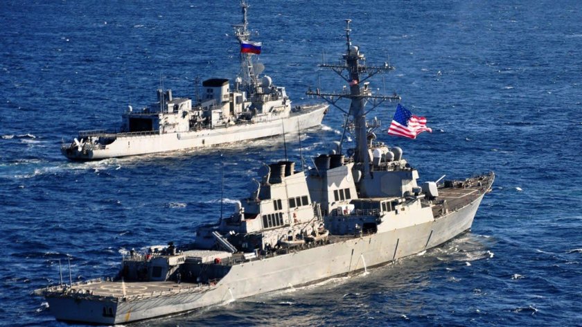 Арли берк эсминец