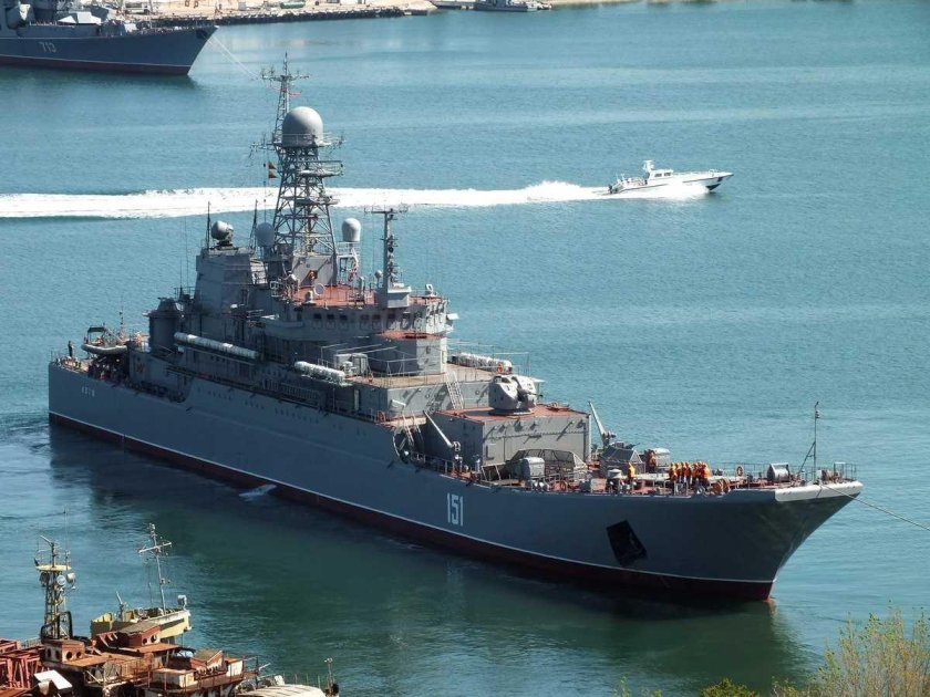 БДК проекта 775 Азов