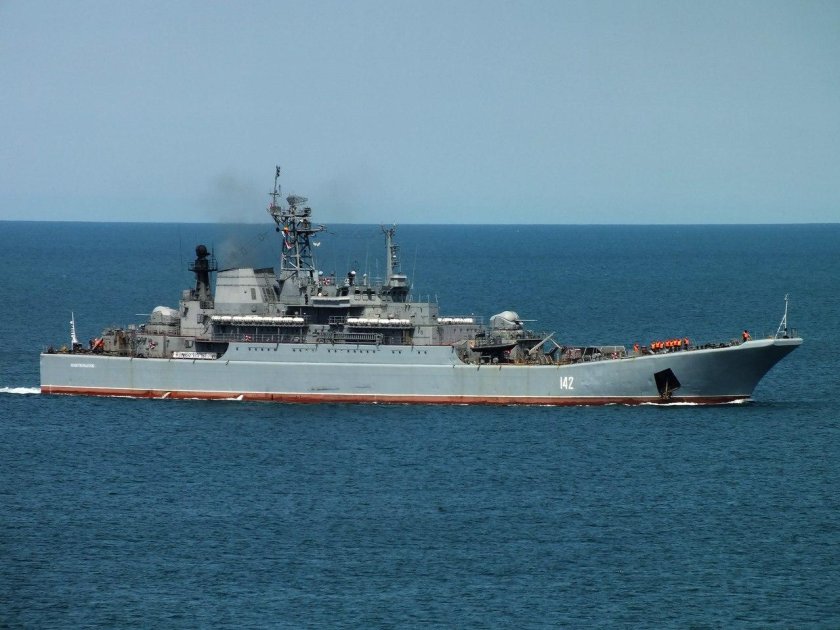 Десантный корабль цезарь куников