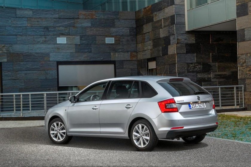 Skoda rapid spaceback