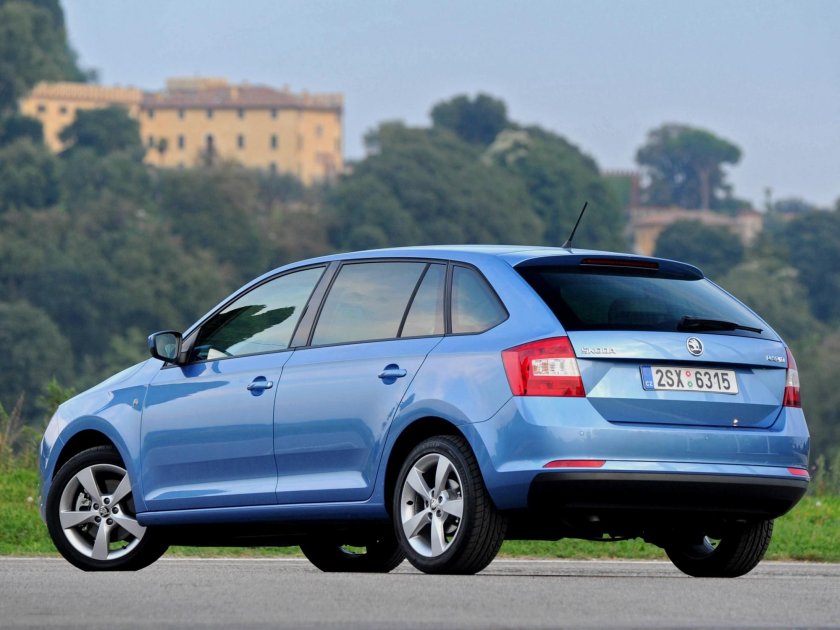 Skoda Rapid хэтчбек