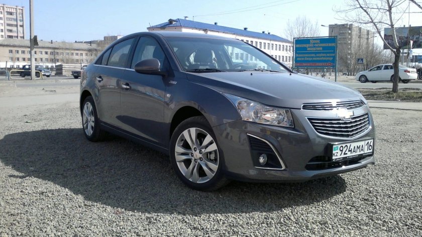 Chevrolet Cruze серый