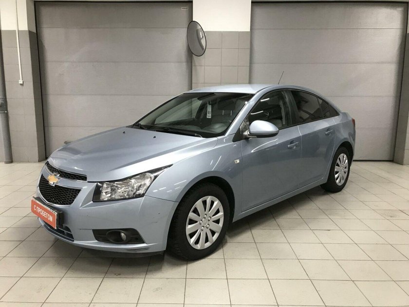Chevrolet Cruze серый