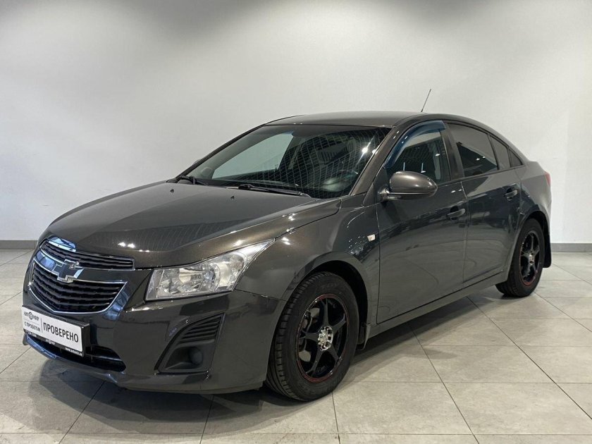 Chevrolet Cruze 2014 седан