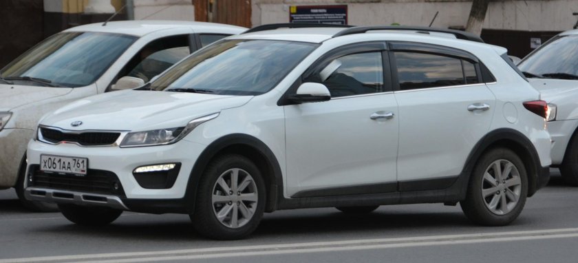 Kia Rio x 2021 белая