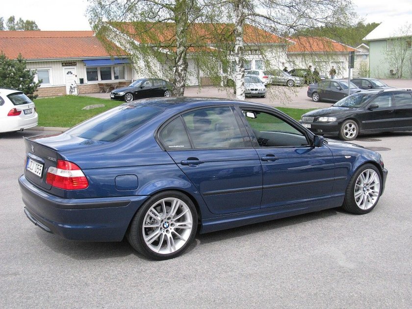 BMW 330i e46