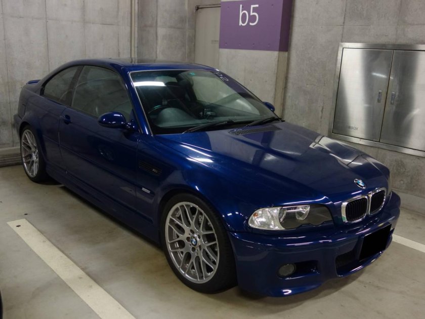 BMW e46 синяя