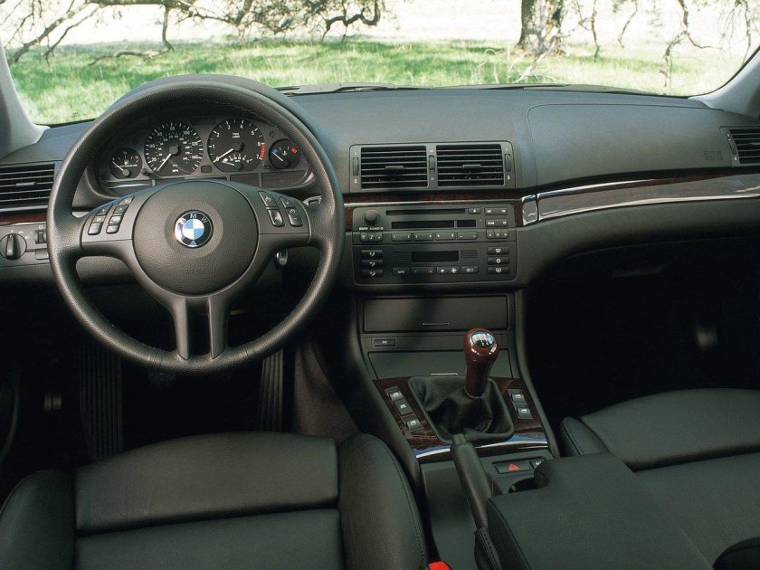 BMW 323i e46
