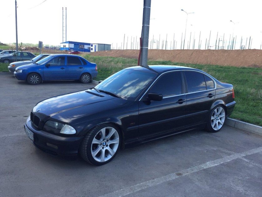 БМВ 320i 1999