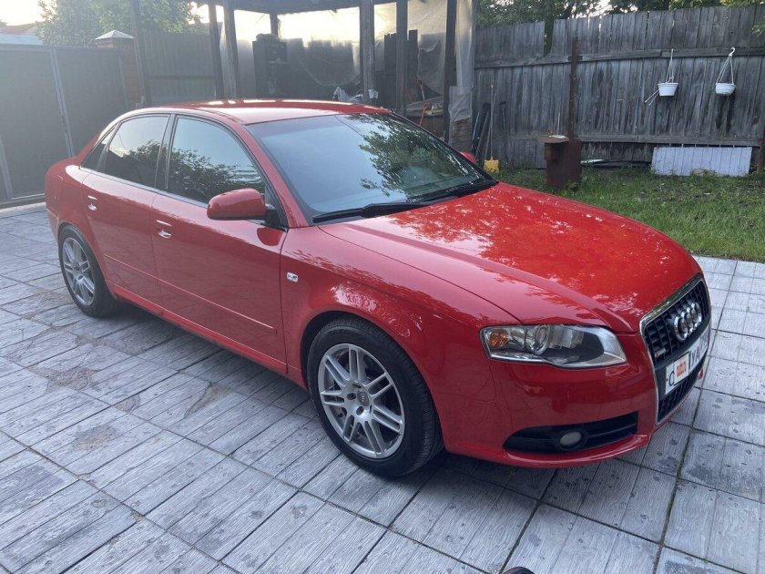 Ауди а4 2005 красная