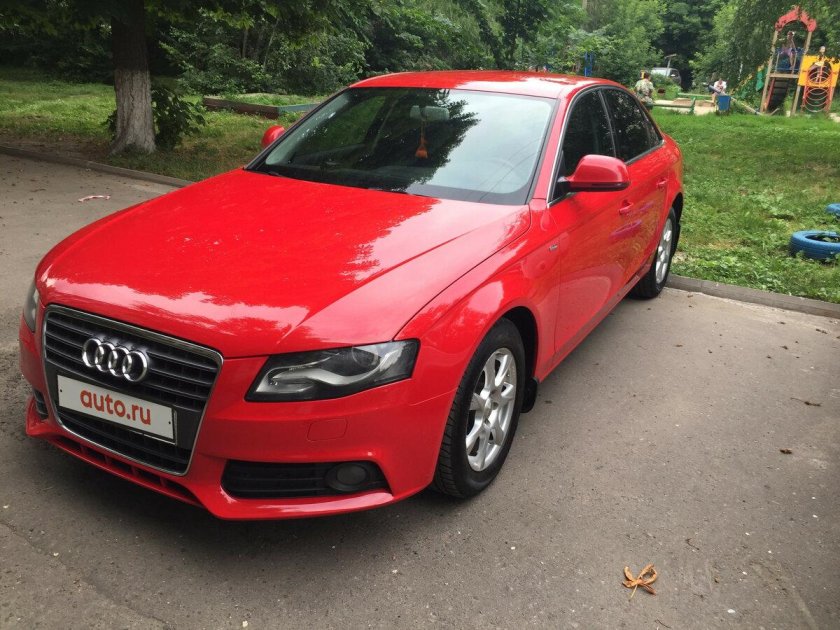Ауди а4 красная