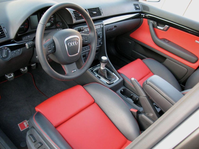 Audi rs4 b7 Interior